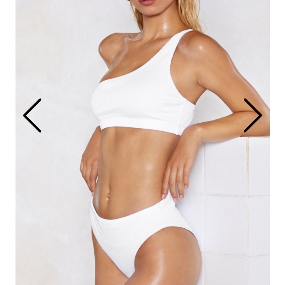 Never worn Half in One Shoulder white Bikini Set